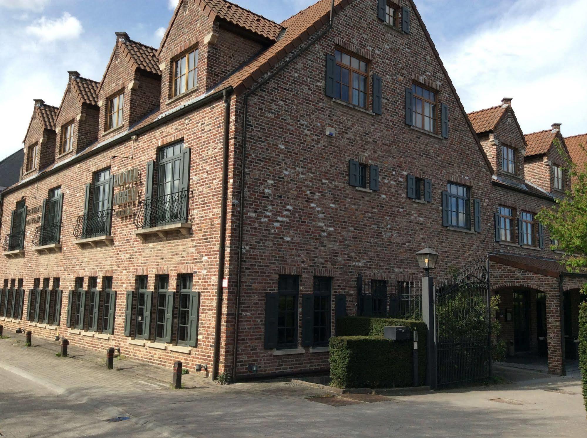 Hotel ABBEY Grimbergen Buitenkant foto